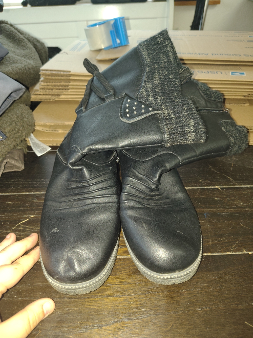 Black Leather Winter Ankle Boots with Knit Cuff